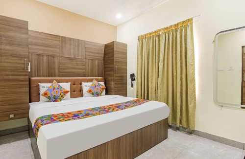 Triplicane Hotel | Fabhotel Mrv Inn