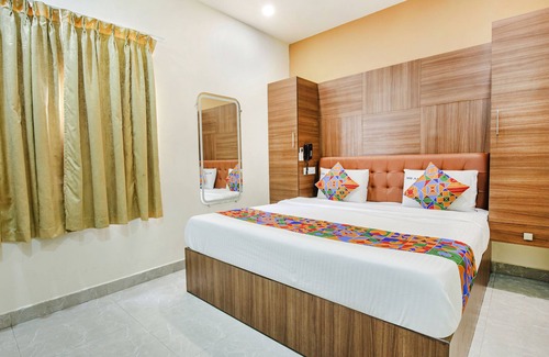 Triplicane Hotel | Fabhotel Mrv Inn