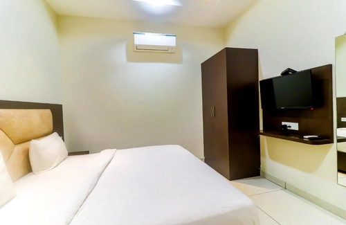 Zirakpur Hotel | FabHotel Nido