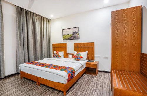 Brookefield Hotel | FabHotel Northern Suites - Kundalahalli Main Road