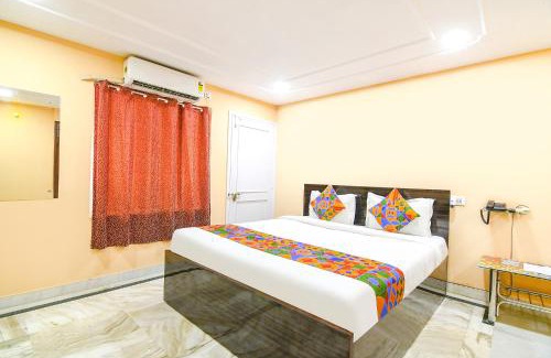 Sector II Hotel | FabHotel Olive Inn I - 260m from Saltlake Sector V Metro Station