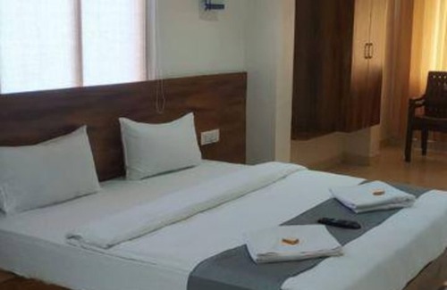 Pune Hotel | Fabhotel Omkar Pride