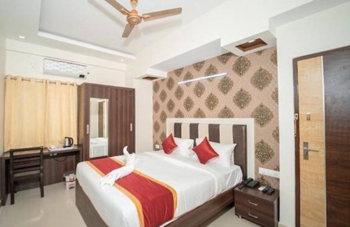 RR Nagar Hotel | Fabhotel Panchami Comforts