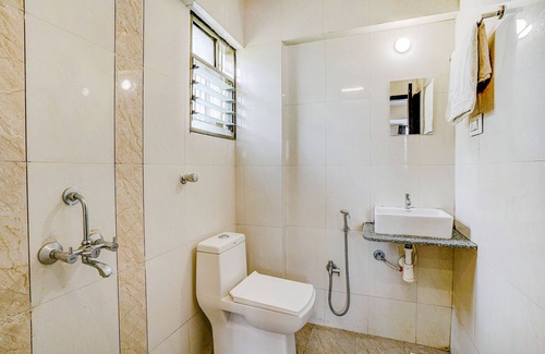 Bavdhan Hotel | Fabhotel Paradise Inn