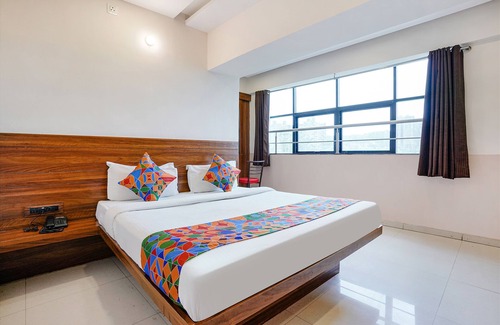 Bavdhan Hotel | Fabhotel Paradise Inn