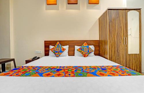 Bhopal Hotel | FabHotel Paras Palace - Bairagarh , Near Sant Hirdaram Nagar railway station