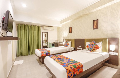 Indiranagar Hotel | Fabhotel Park Inn
