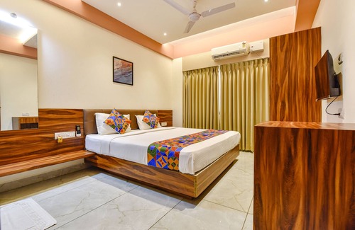 Alto de Porvorim Hotel | Fabhotel Peak Stay