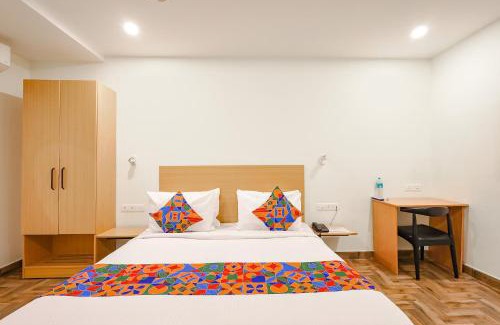 Chennai Hotel | Fabhotel Perfect Stays - Near Chrompet Railway Station