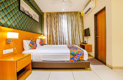 Rajgurunagar Hotel | Fabhotel Prime Ajinkya Residency