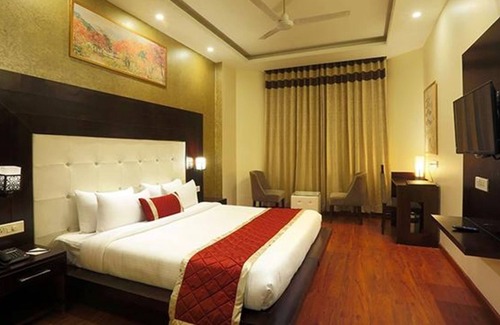 Old Gurgaon Hotel | Fabhotel Prime Aoi Mizu