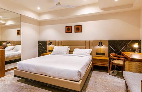 Financial District Hotel | Fabhotel Prime Avana