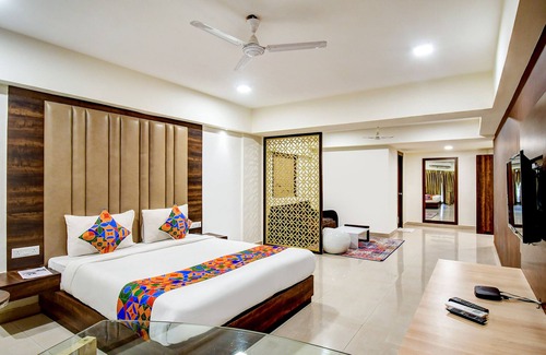 Kolkata Hotel | Fabhotel Prime Indeedcare Hotel & Resorts