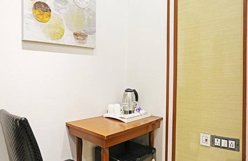 Dariyaganj Hotel | Fabhotel Prime Ishaan Residency