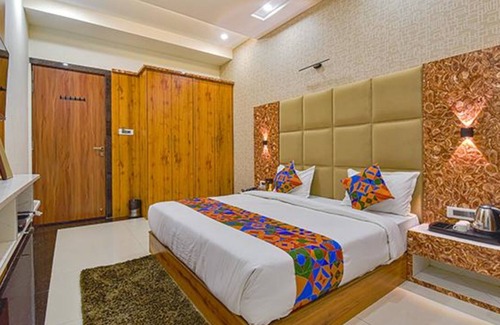 Kota Hotel | Fabhotel Prime Shaily Royal