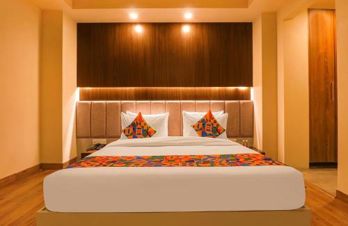 Anand Vihar Hotel | FabHotel Prime Shanit