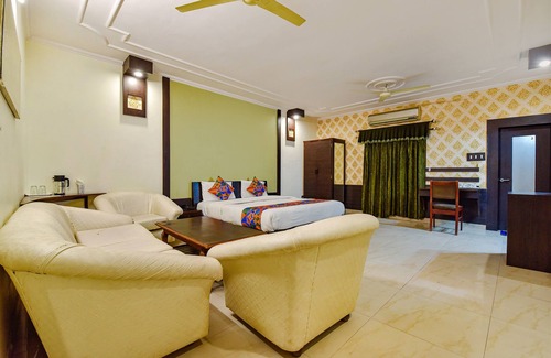 Kota Hotel | Fabhotel Prime Surpin Palace