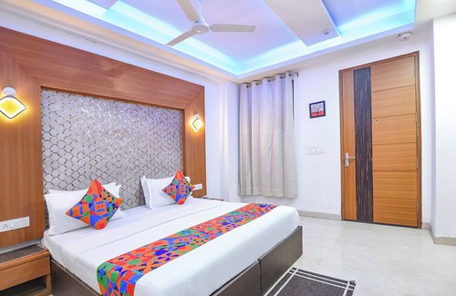Jasola Hotel | Fabhotel Prime Zen Inn