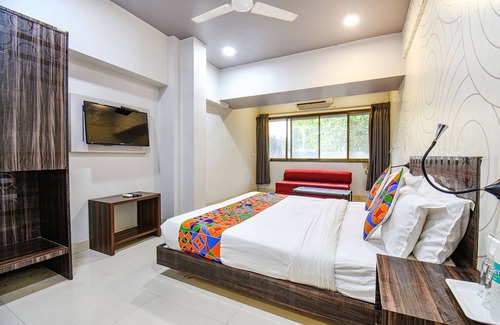 Central Pune Hotel | Fabhotel Rajdhani I