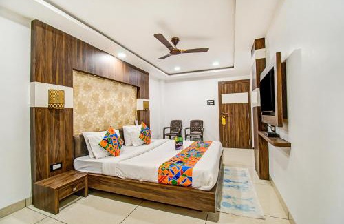 Indore Hotel | FabHotel Rajnandani Residency Bhawarkua