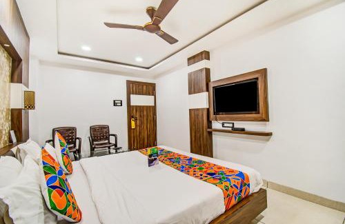 Indore Hotel | FabHotel Rajnandani Residency Bhawarkua