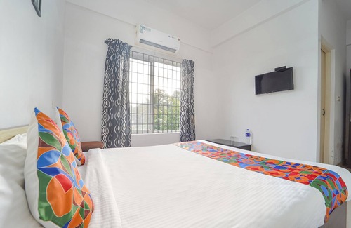 Alwaye Hotel | Fabhotel Reem Residency