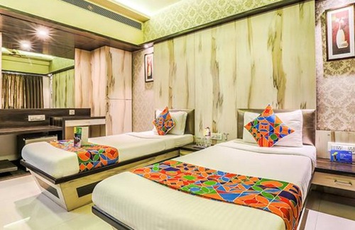 Pimpri Colony Hotel | Fabhotel Regal Inn
