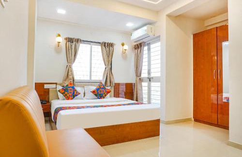 Khattalwada Hotel | FabHotel Rising Surya - Nr Embassy Tech Zone