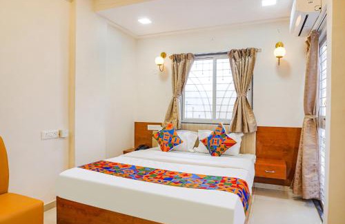 Khattalwada Hotel | FabHotel Rising Surya - Nr Embassy Tech Zone
