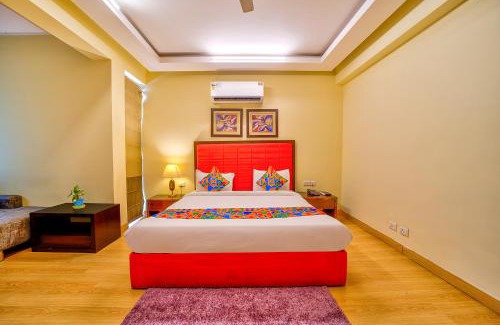 DLF Phase 3 Hotel | FabHotel Rivlet