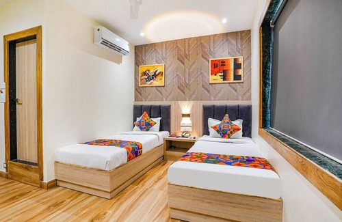 Jogeshwari West Hotel | Fabhotel Riza International
