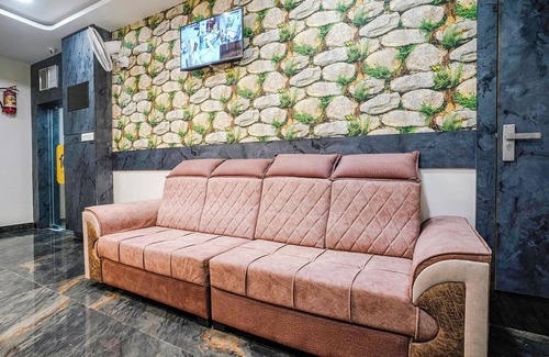 Jogeshwari West Hotel | Fabhotel Riza International