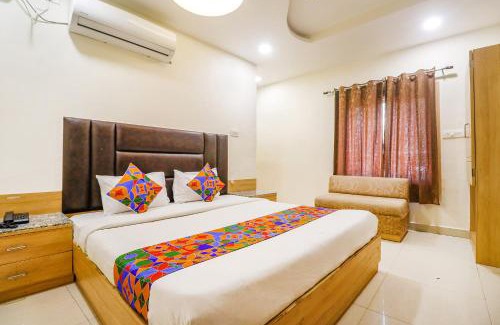 Gwalior Hotel | FabHotel Royal Aanandam