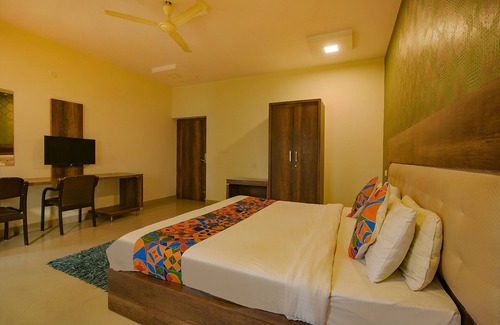 HBR Layout Hotel | Fabhotel Royal Serenity