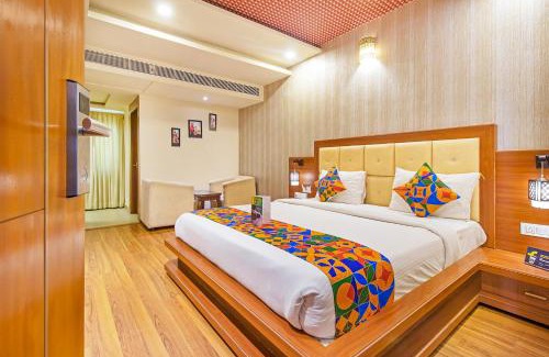 Krishnarajapura Hotel | FabHotel Royal Stay I - Nr Mahadevpura