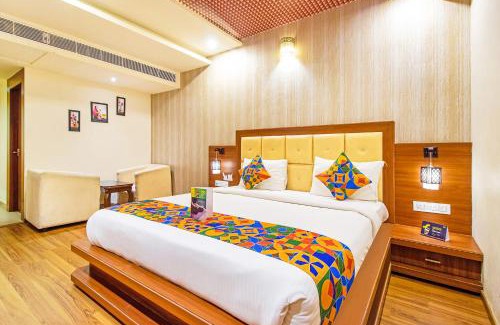 Krishnarajapura Hotel | FabHotel Royal Stay I - Nr Mahadevpura
