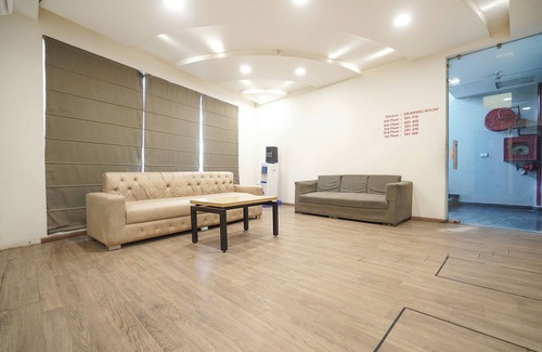 Baraula Hotel | Fabhotel Royale 49