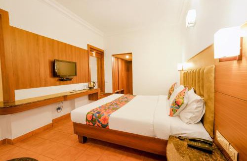 Gandhi Nagar Hotel | FabHotel Royale Basant Residency - Gandhinagar