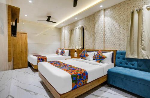 Dharavi Hotel | FabHotel RR Residency - Near BKC