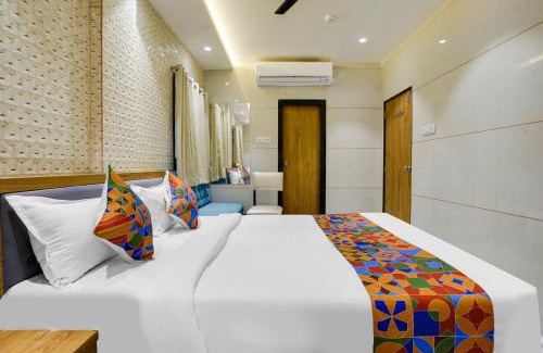 Dharavi Hotel | FabHotel RR Residency - Near BKC