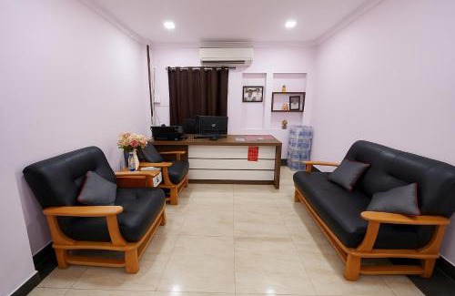 Egmore Cabin | FabHotel Sahana Residency