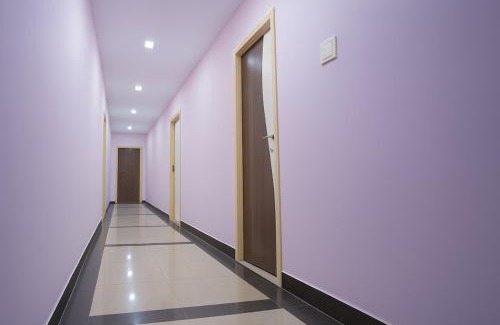 Egmore Cabin | FabHotel Sahana Residency
