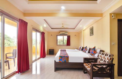 Nerul Hotel | FabHotel Sai Swastik - Nr Deltin Royale Casino