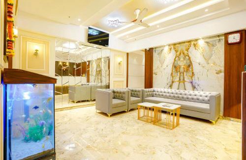 Bhiwandi Hotel | FabHotel Sarah Inn - Nr Kasheli metro station