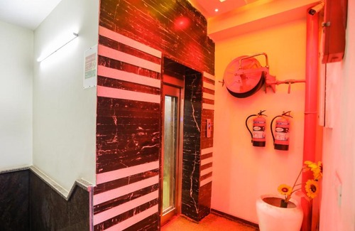 Pitampura Hotel | FabHotel Season Grand