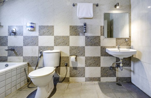 5th Block Hotel | Fabhotel Season Suites Koramangala