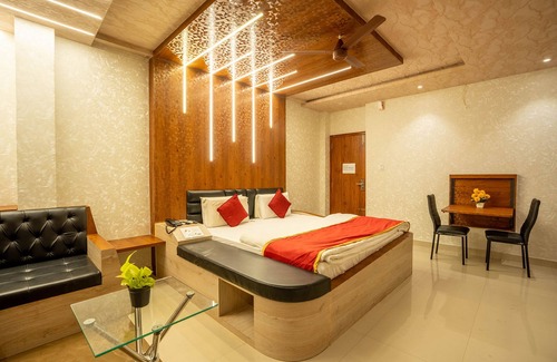 5th Block Hotel | Fabhotel Season Suites Koramangala