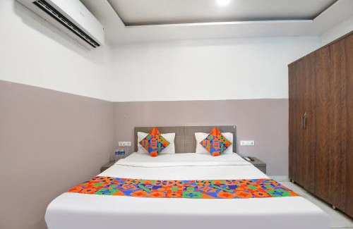 Rohini Hotel | FabHotel Shaagun and Banquets