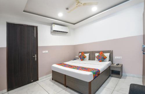 Rohini Hotel | FabHotel Shaagun and Banquets