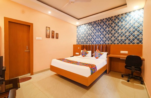 Ranchi Hotel | FabHotel Shanti International
